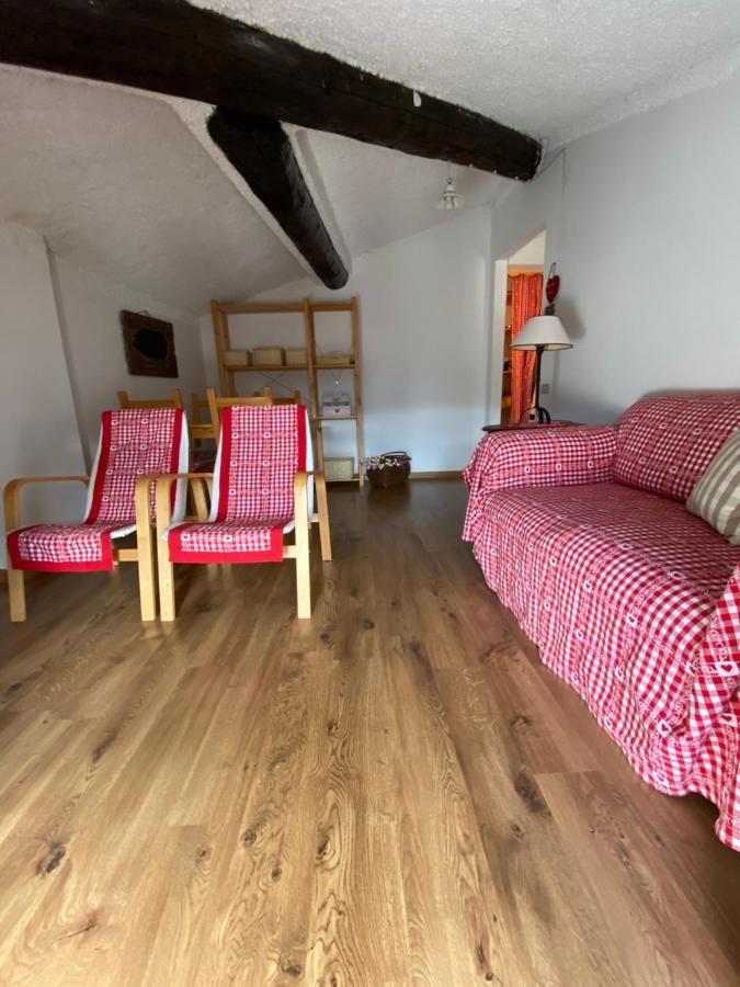 Apartmán Mansarda Petronilla Piazzatorre Exteriér fotografie