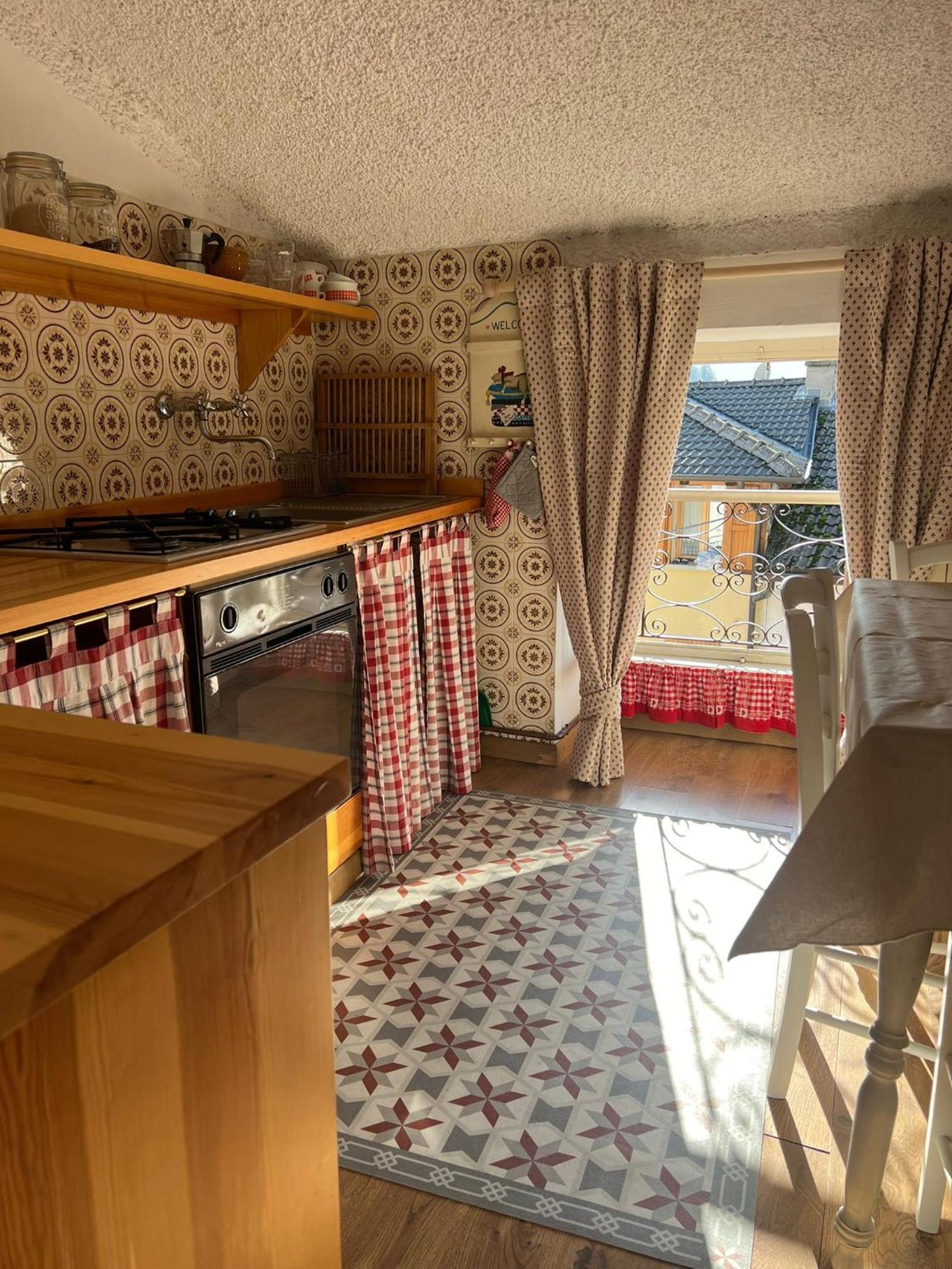 Apartmán Mansarda Petronilla Piazzatorre Exteriér fotografie